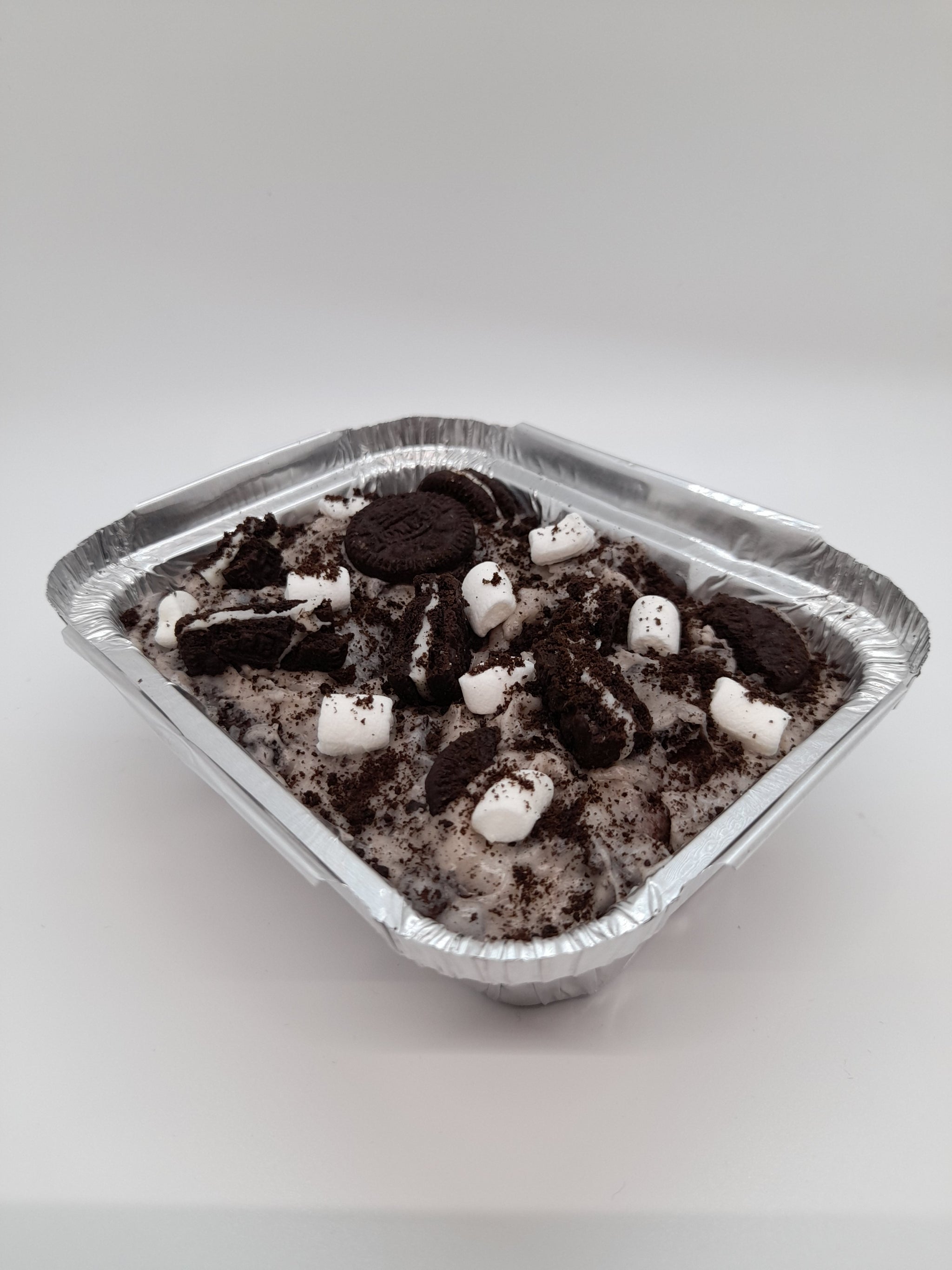 Oreo Cookie Dough Dessert Tray angle